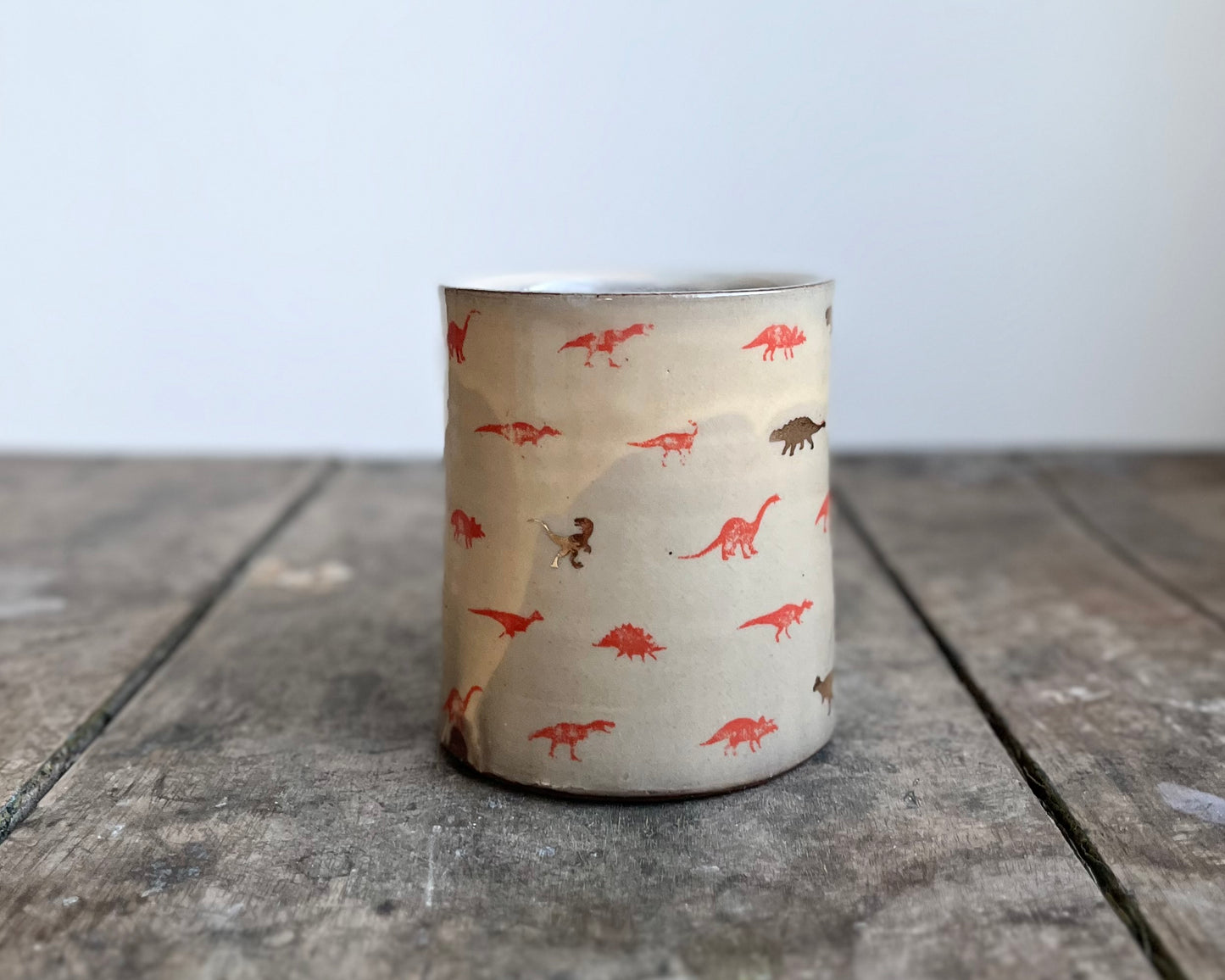 Mug with slip, gold decals and image transfer