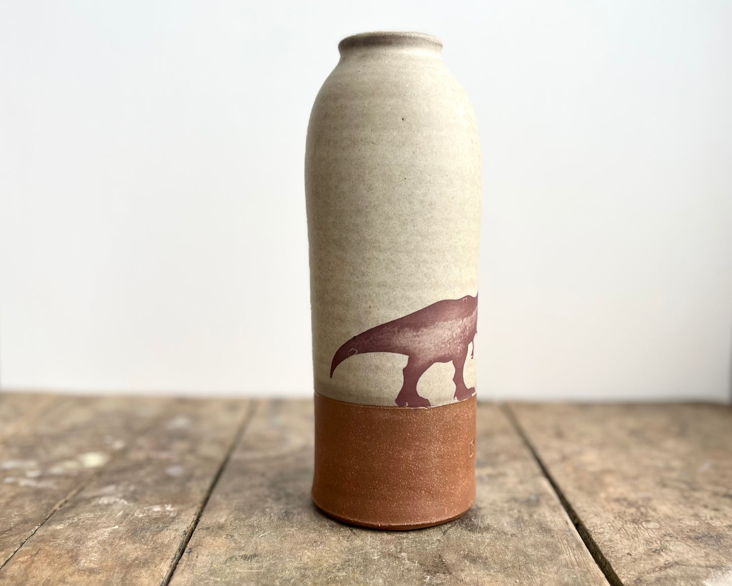 T-Rex Vase - warm grey matte