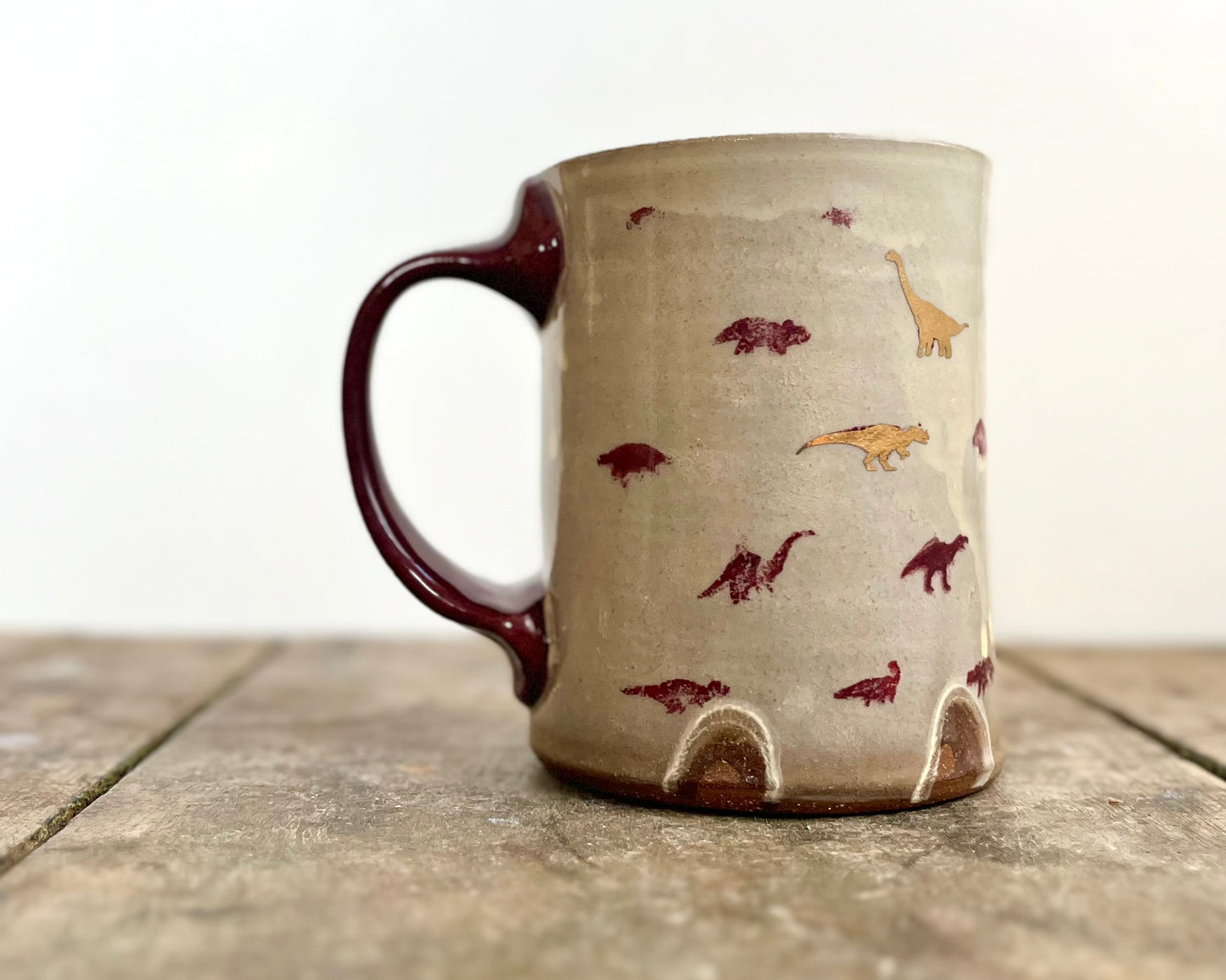 Mug with slip, gold decals and image transfer