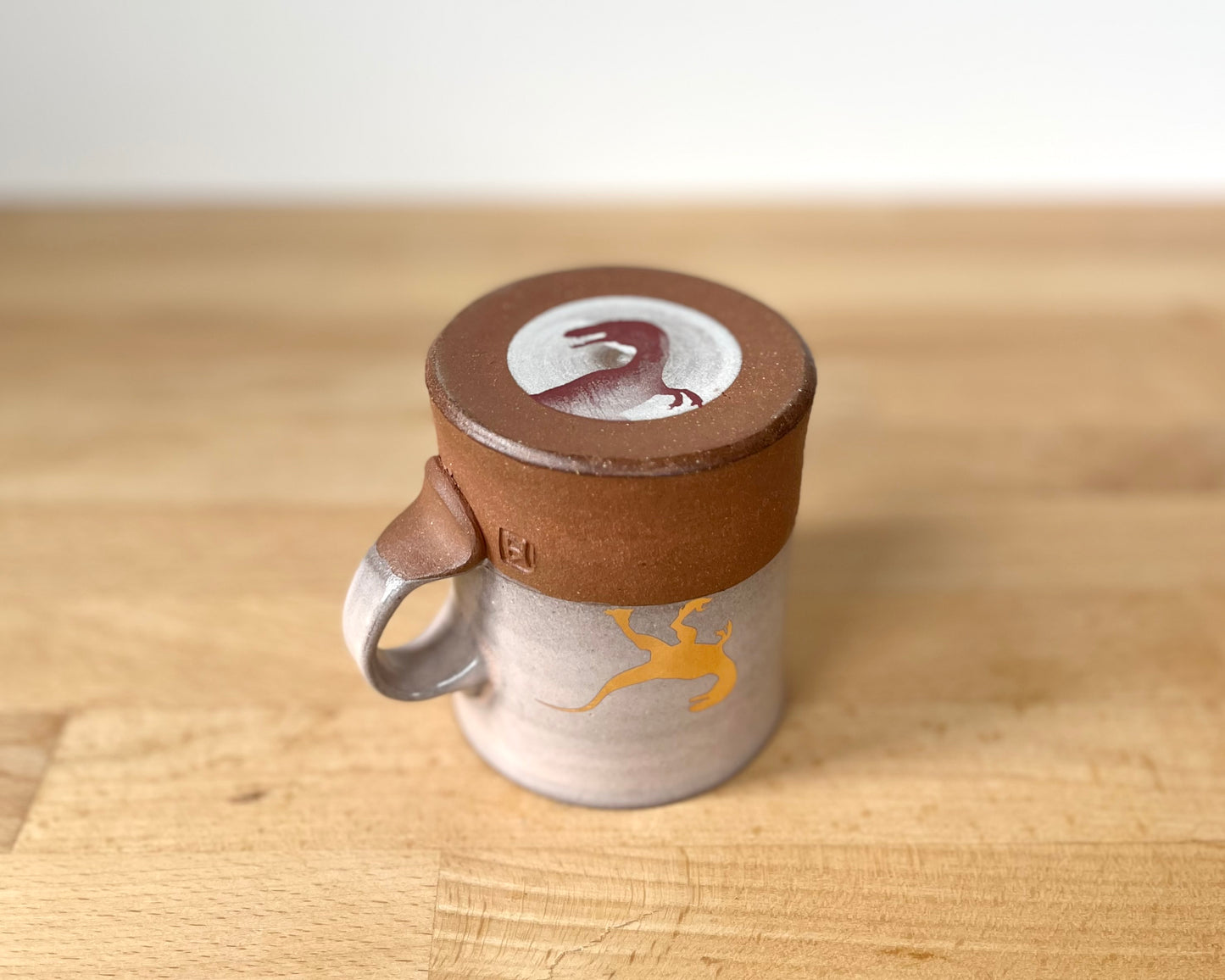 Gold Velociraptor Americano Mug - pale pink