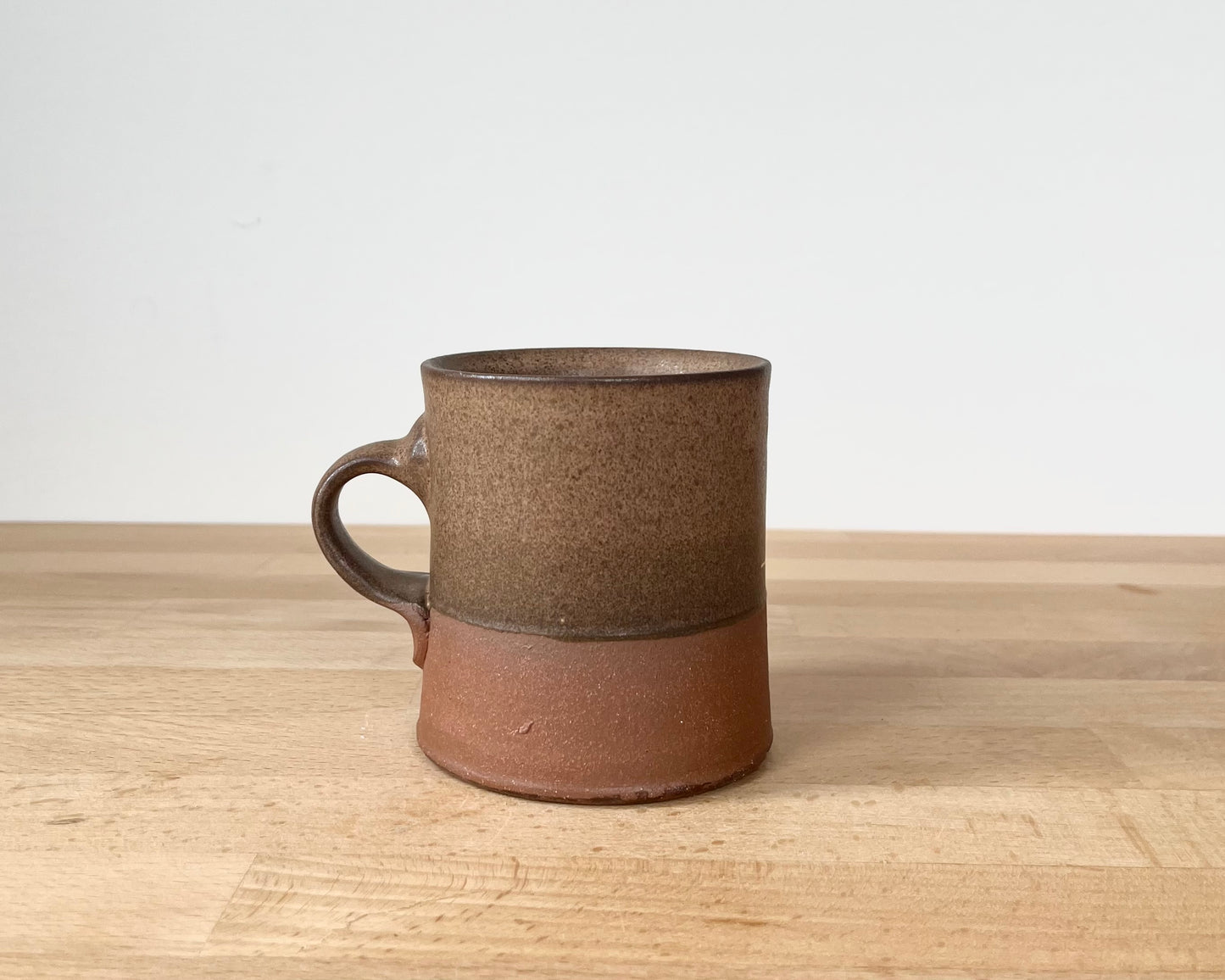 Gold Diplodocus Americano Mug - brown matte
