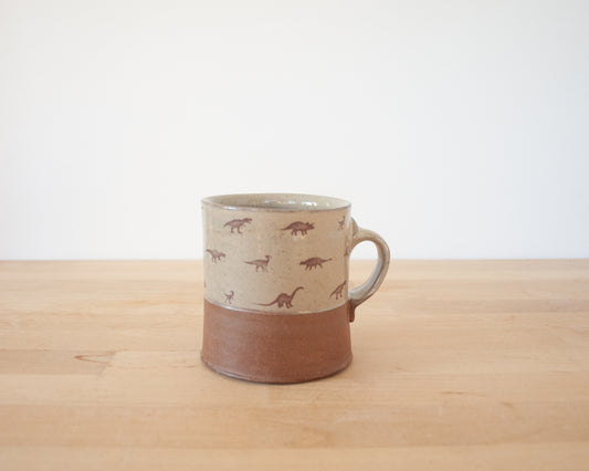 Americano Mug with little dinosaurs - yellow