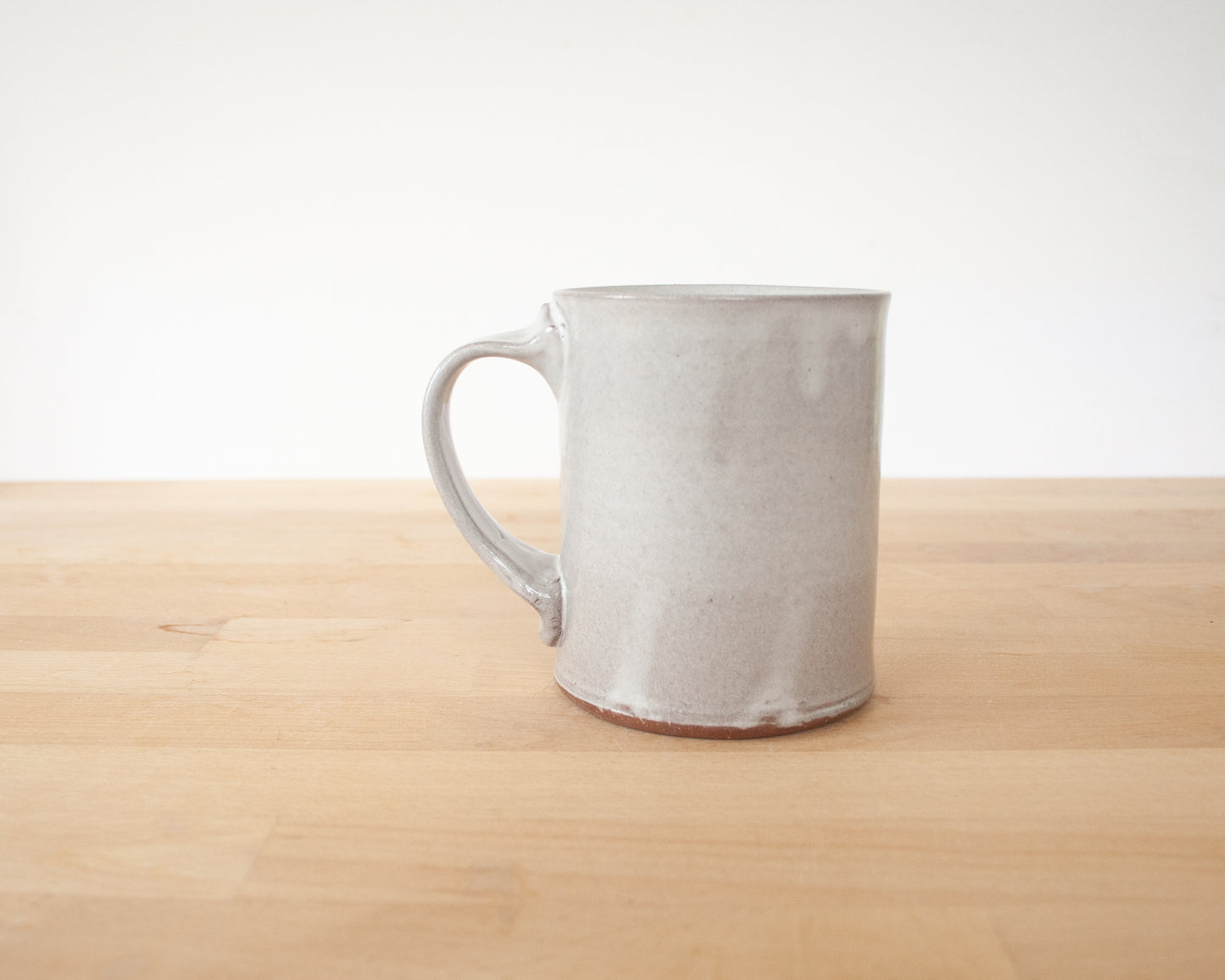 Mug with Two T-Rex in Gold and Brown