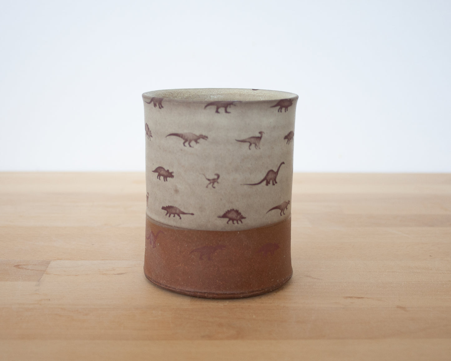 Mug with Small Dino Pattern - matte grey
