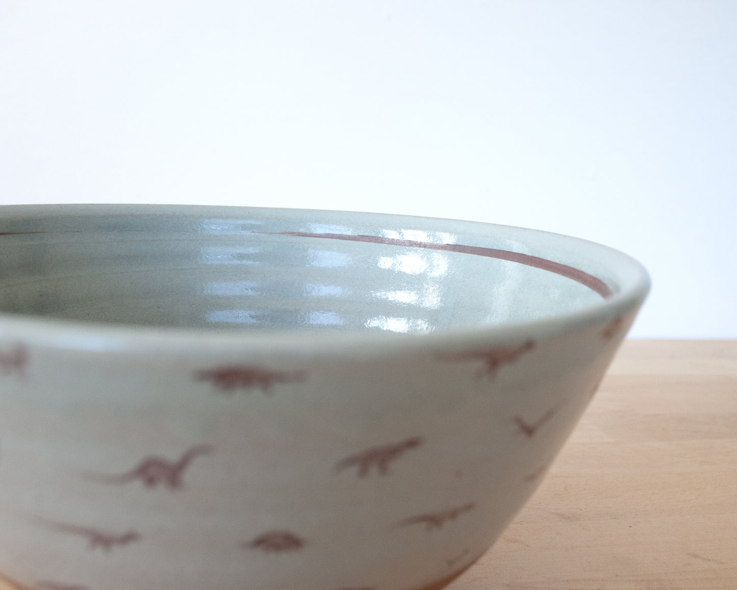 Noodle Bowl with small dinosaurs - blue