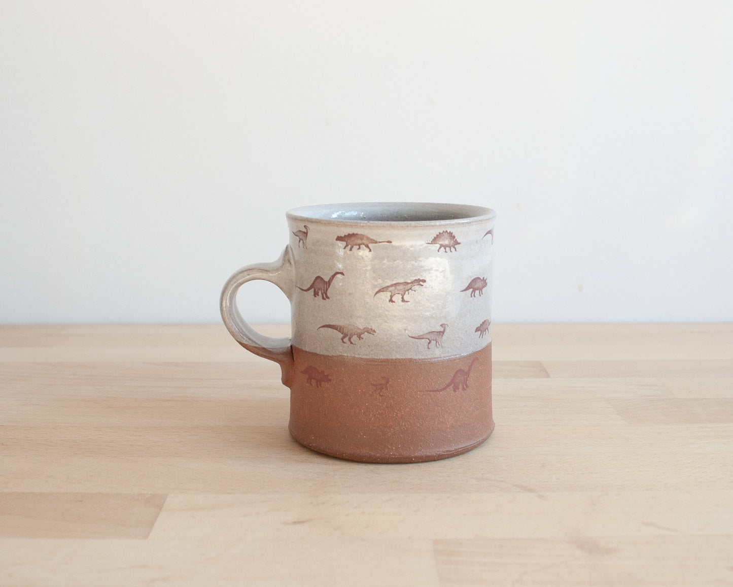 Americano Mug with small dinosaurs- white