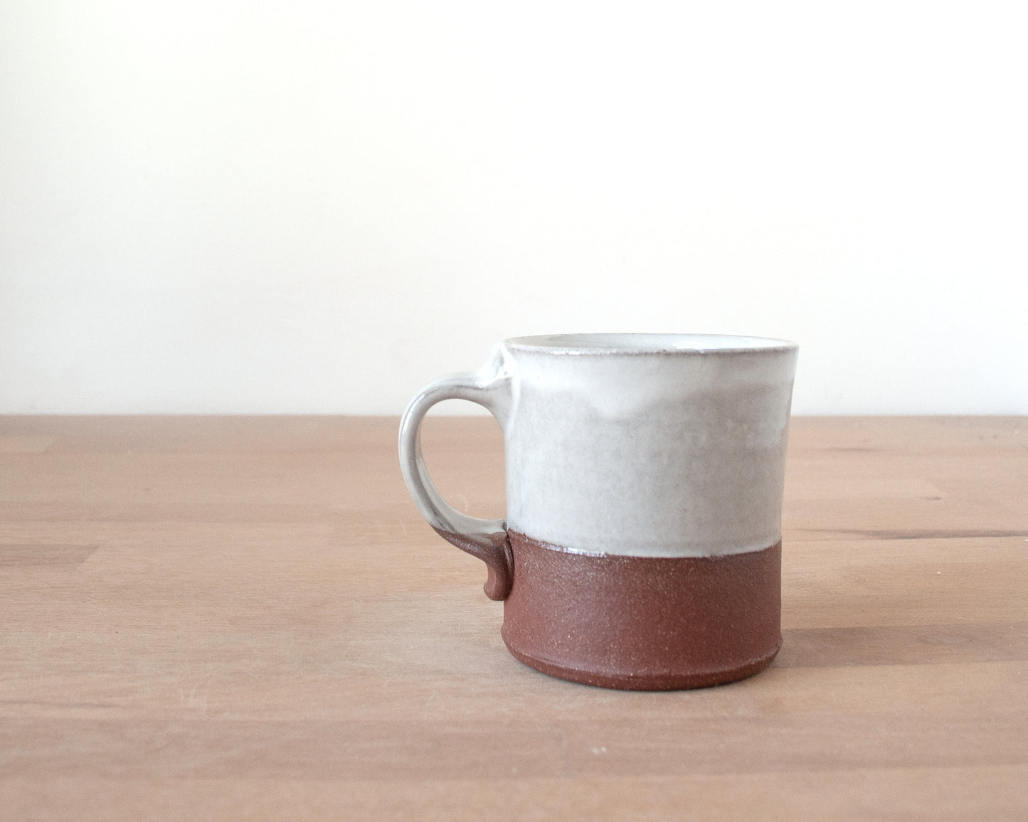 Stegosaurus Americano Mug - white