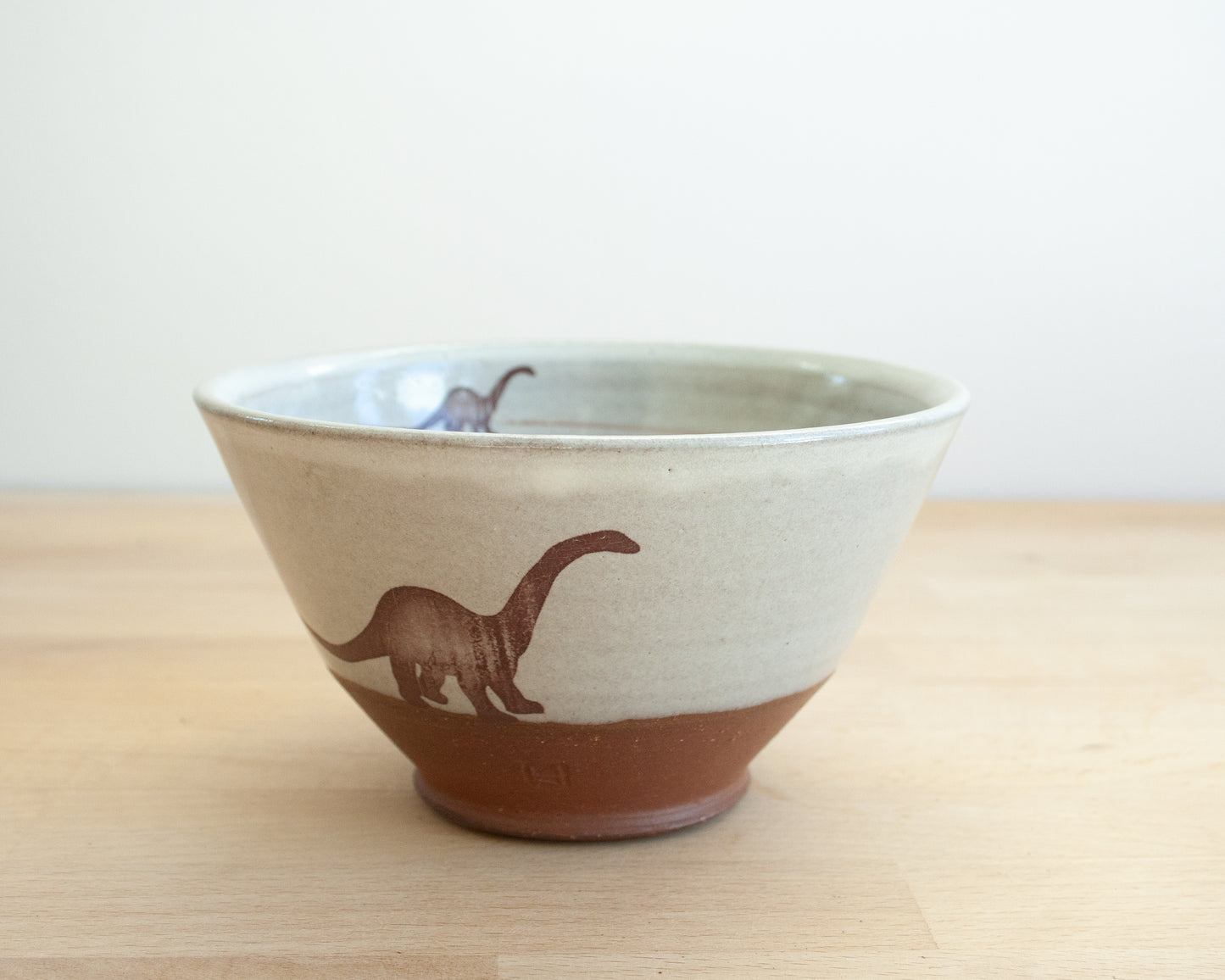 Diplodocus Bowl - white