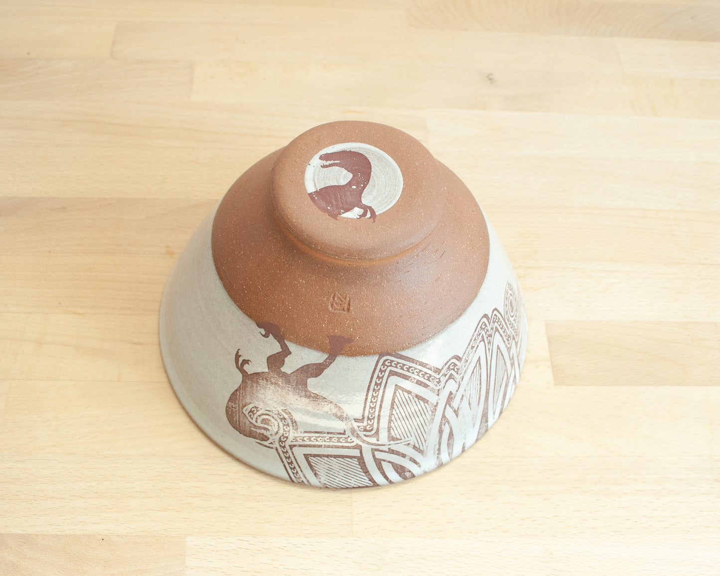 Velociraptor Noodle Bowl with background pattern - white