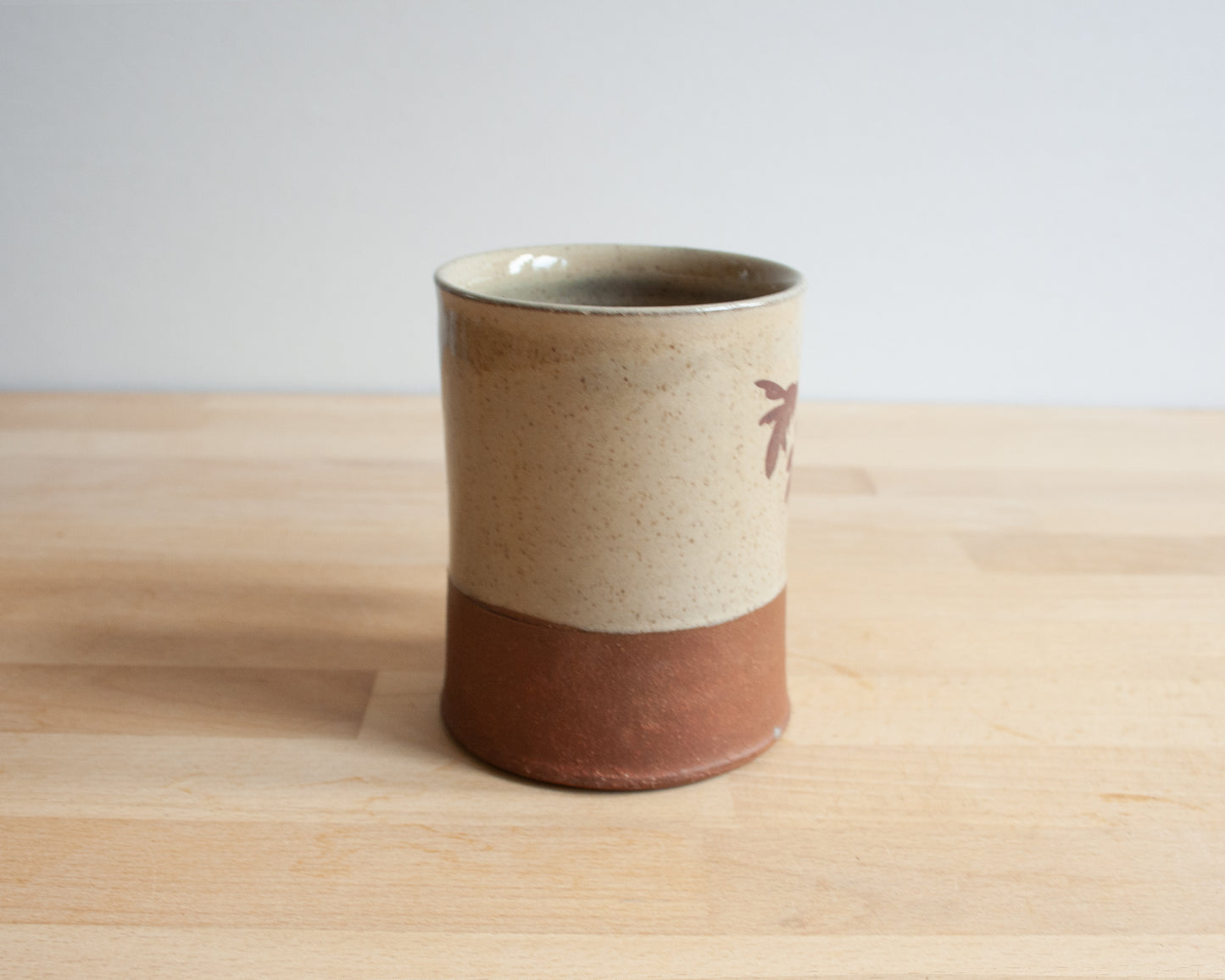 Bee and Daisy Mug - yellow