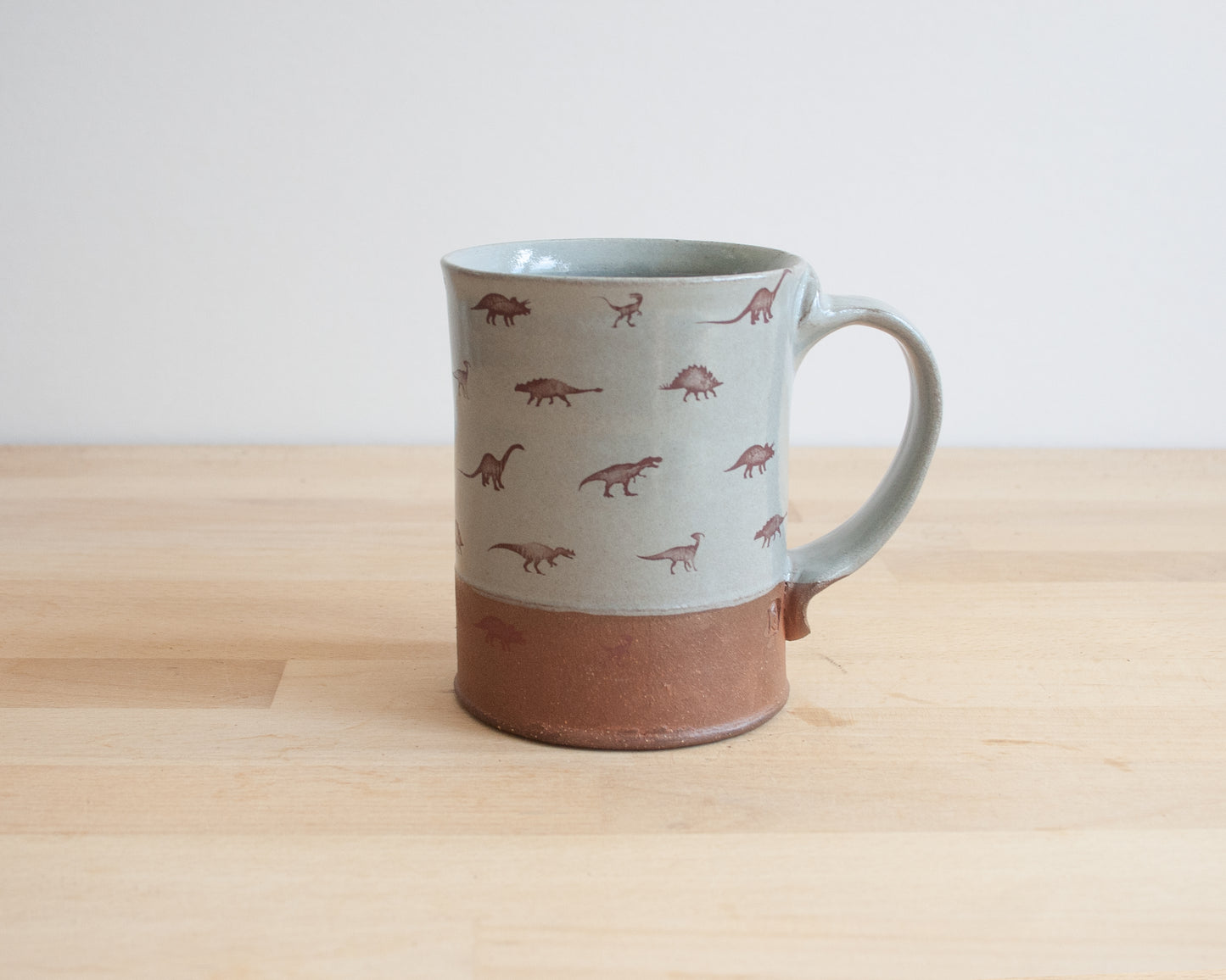 Mug with Small Dino Pattern - blue