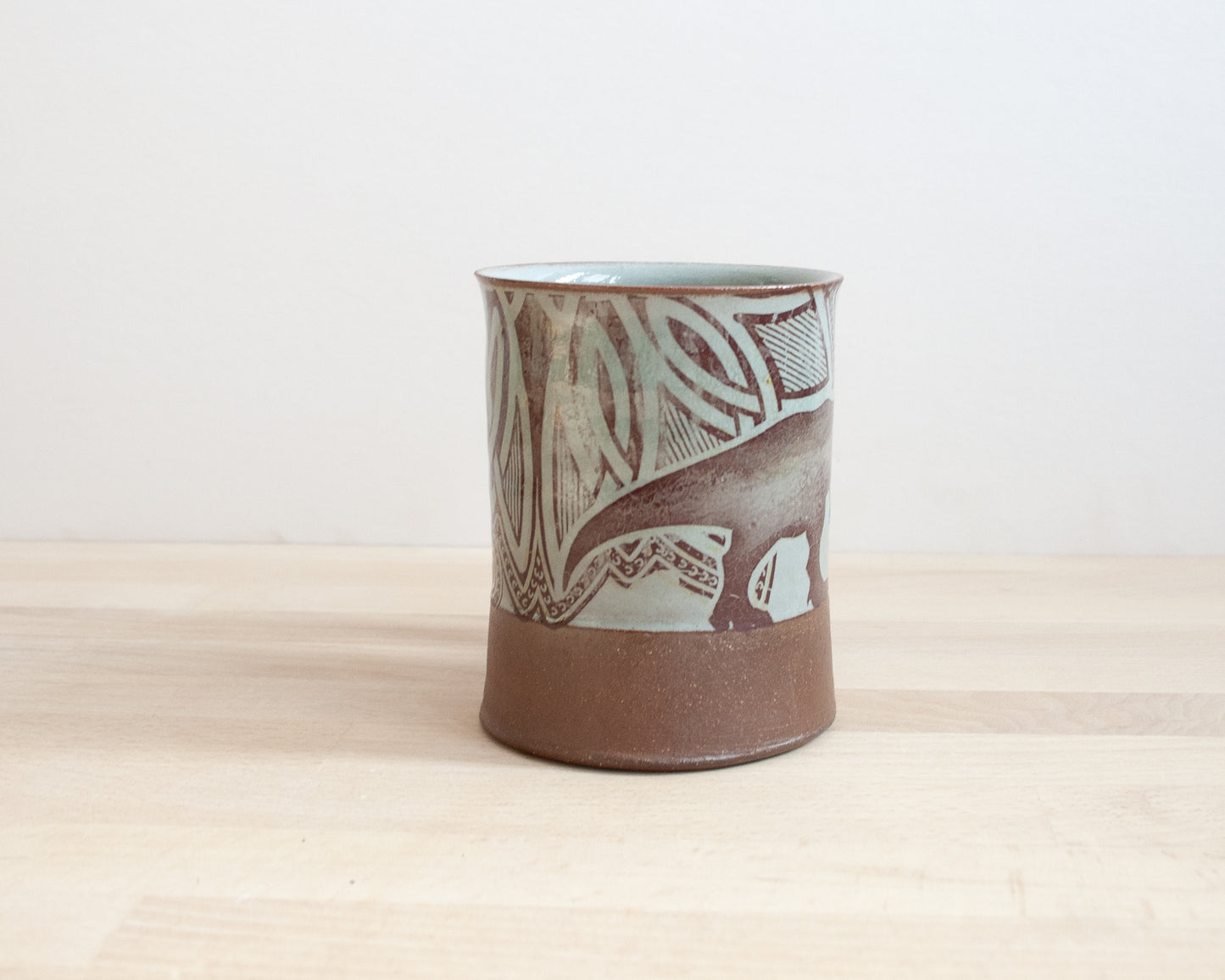 T-Rex Mug with pattern - blue