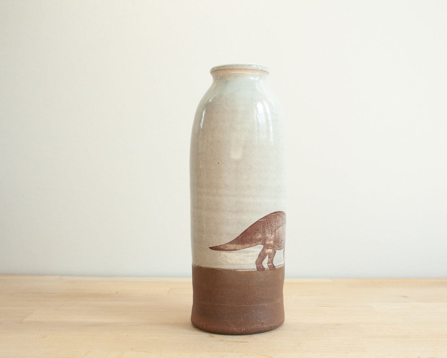 Triceratops Vase - white