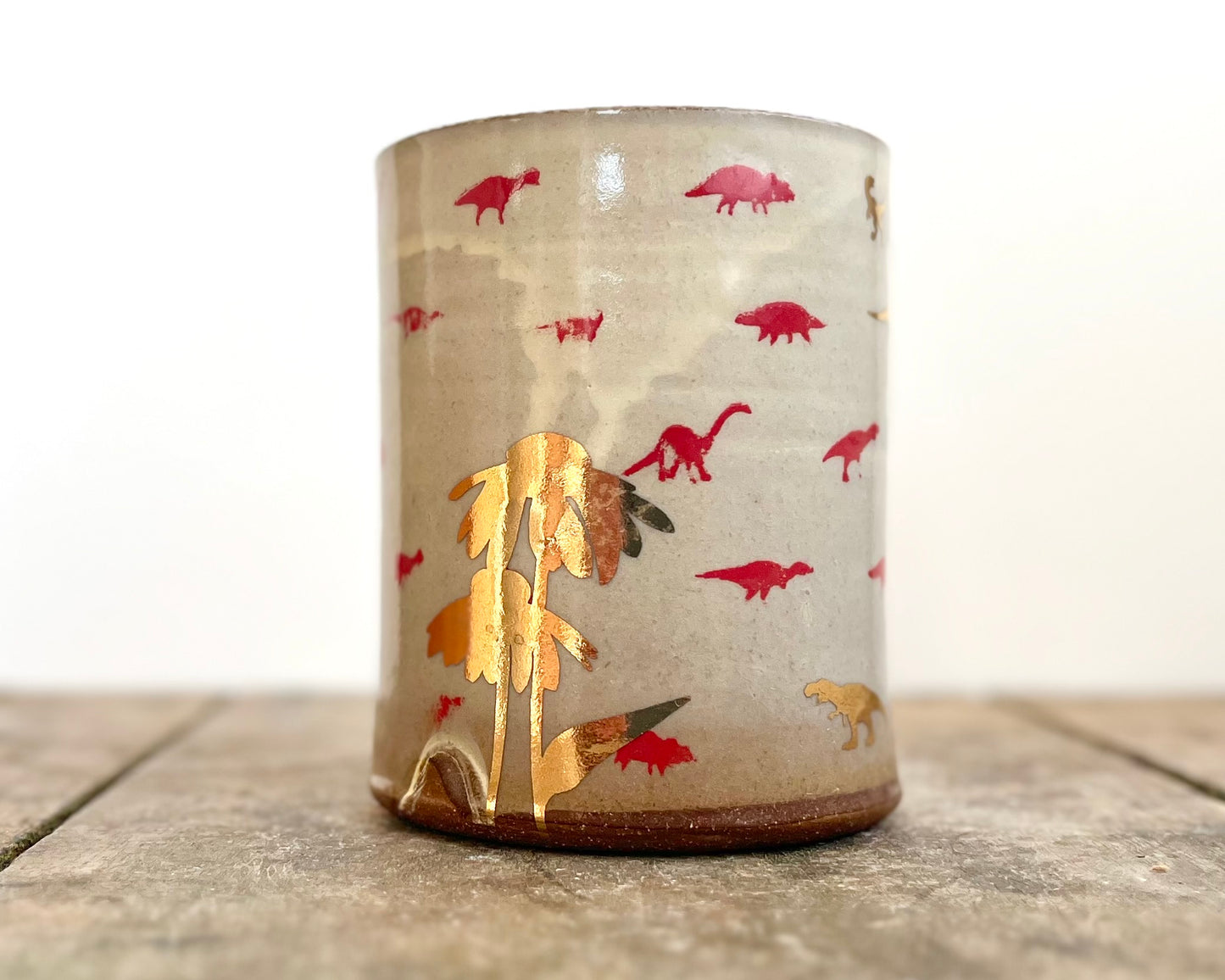 Mug with slip, gold decals and image transfer