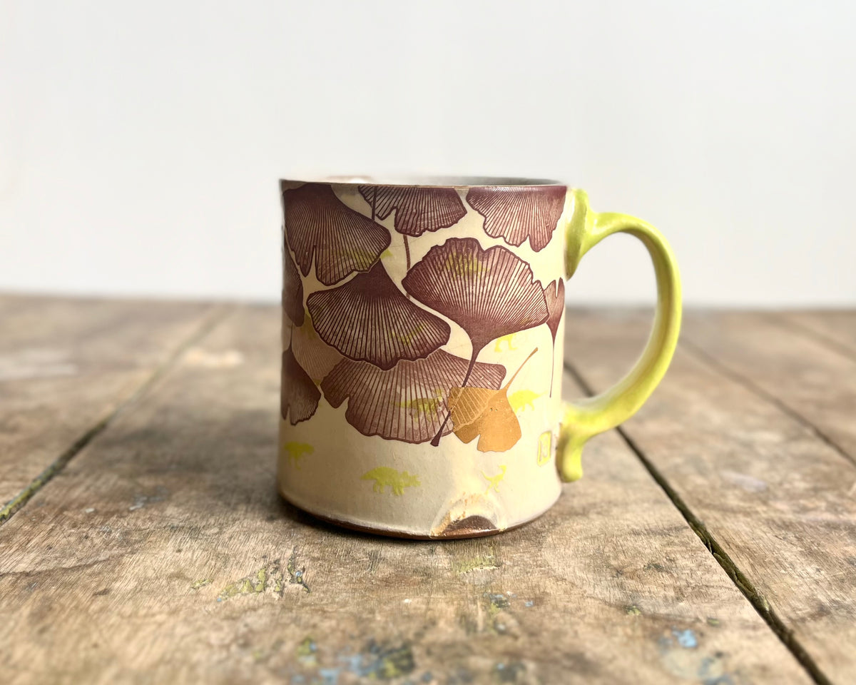 Mug with green handle, ginkgo, gold decals and image transfer
