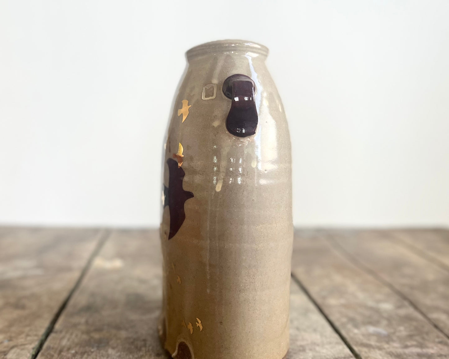 Flattened Vase with Gold Birds