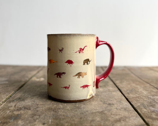 Mug with red handle, gold decals and image transfer