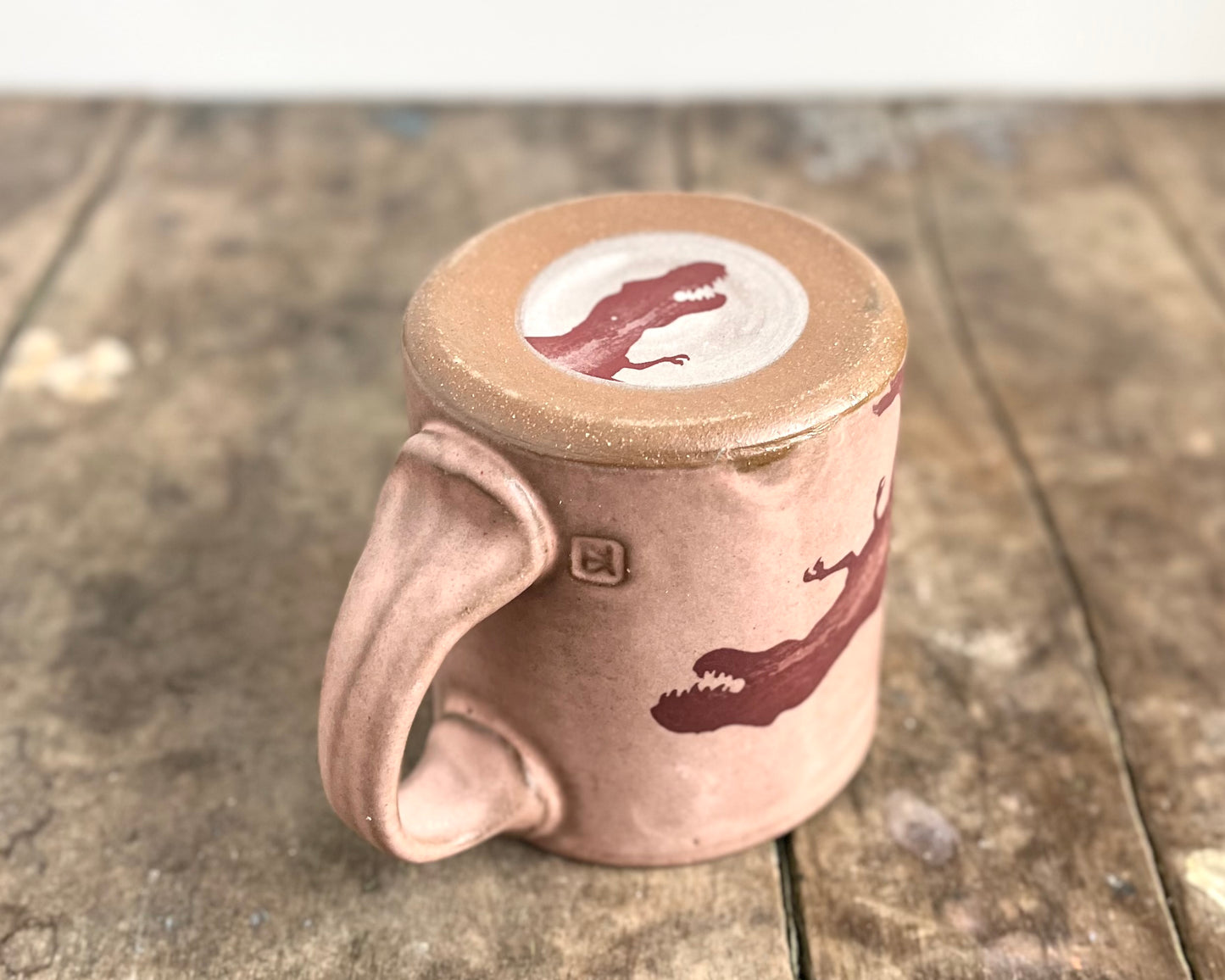 T-Rex Mug - matte pink