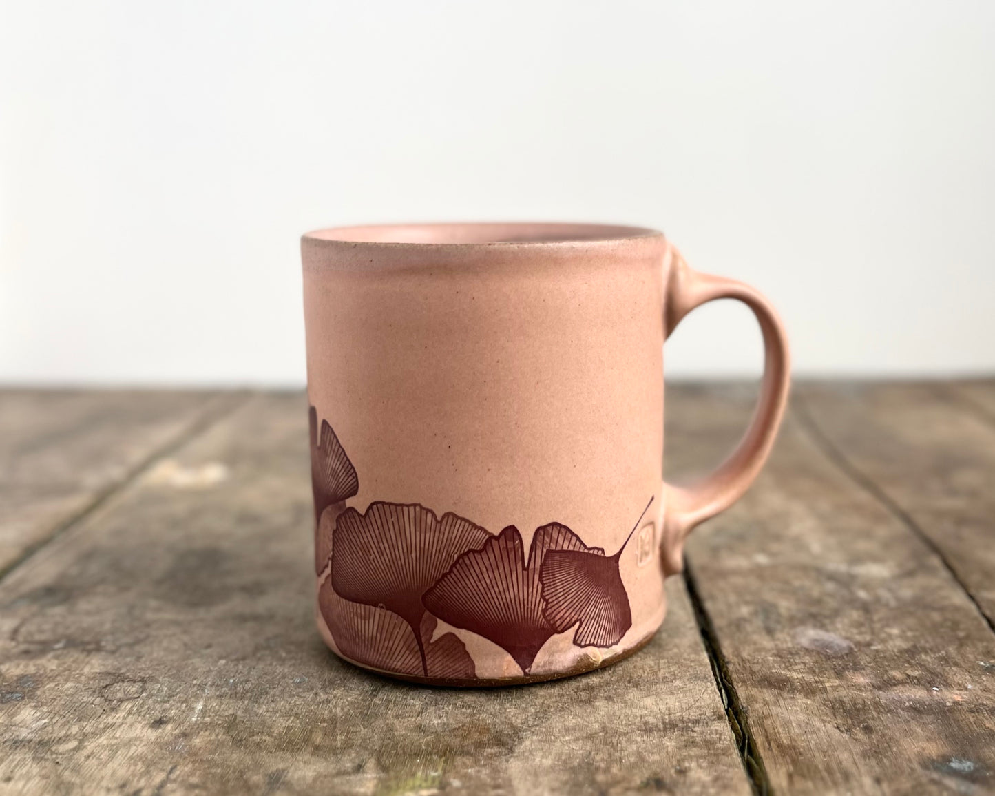 Ginkgo Mug - matte pink