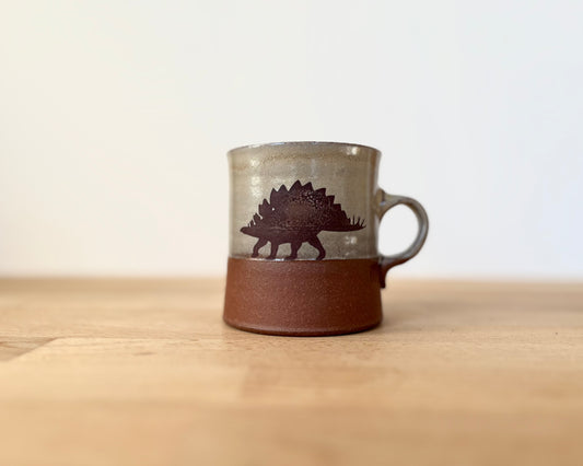 Stegosaurus Americano Mug - yellow