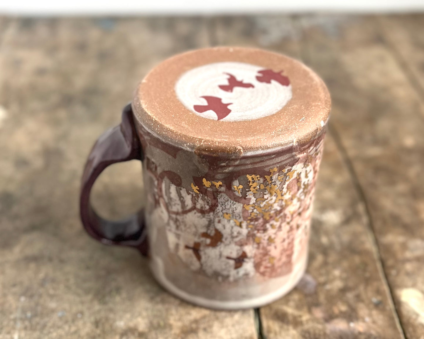 Mug with slip, gold decals and image transfer