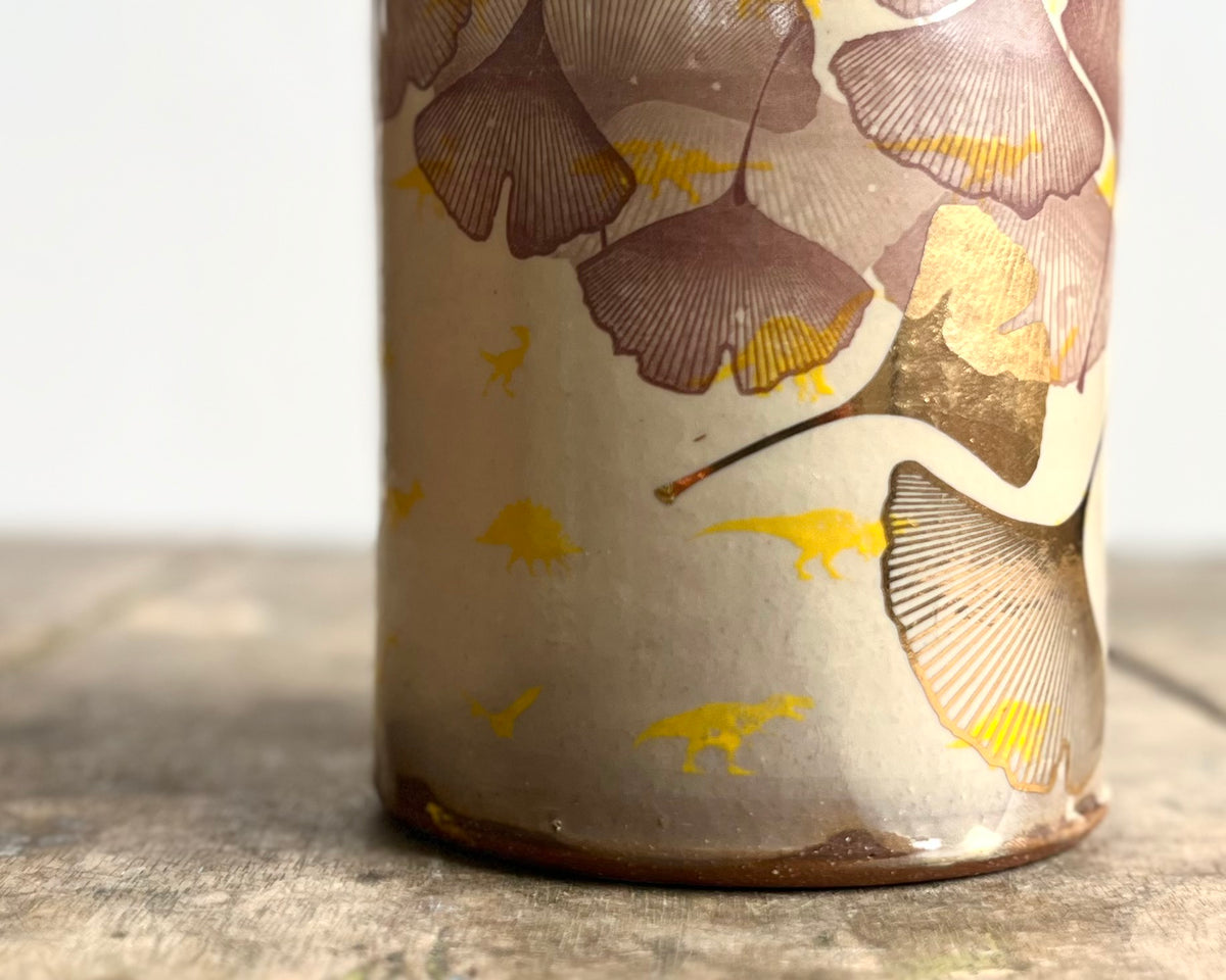 Mug with yellow handle, ginkgo, gold decals and image transfer