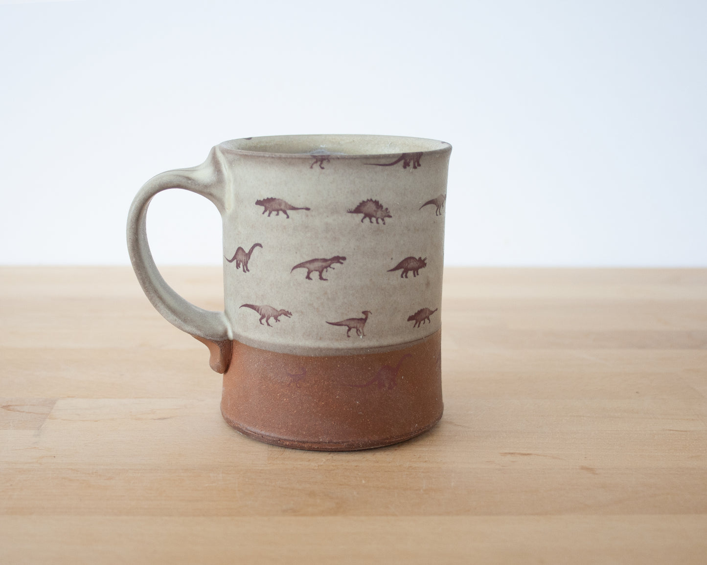 Mug with Small Dino Pattern - matte grey
