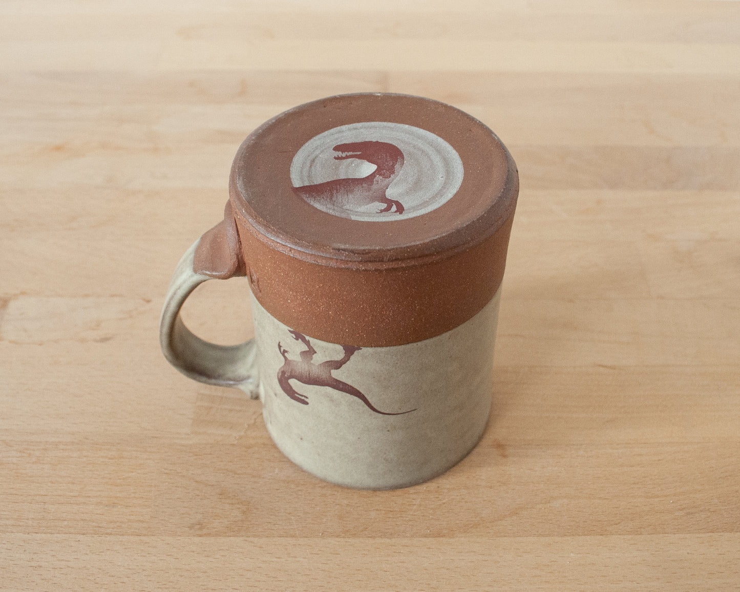 Mug with Little Velociraptor - matte grey