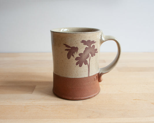 Bee and Daisy Mug - yellow